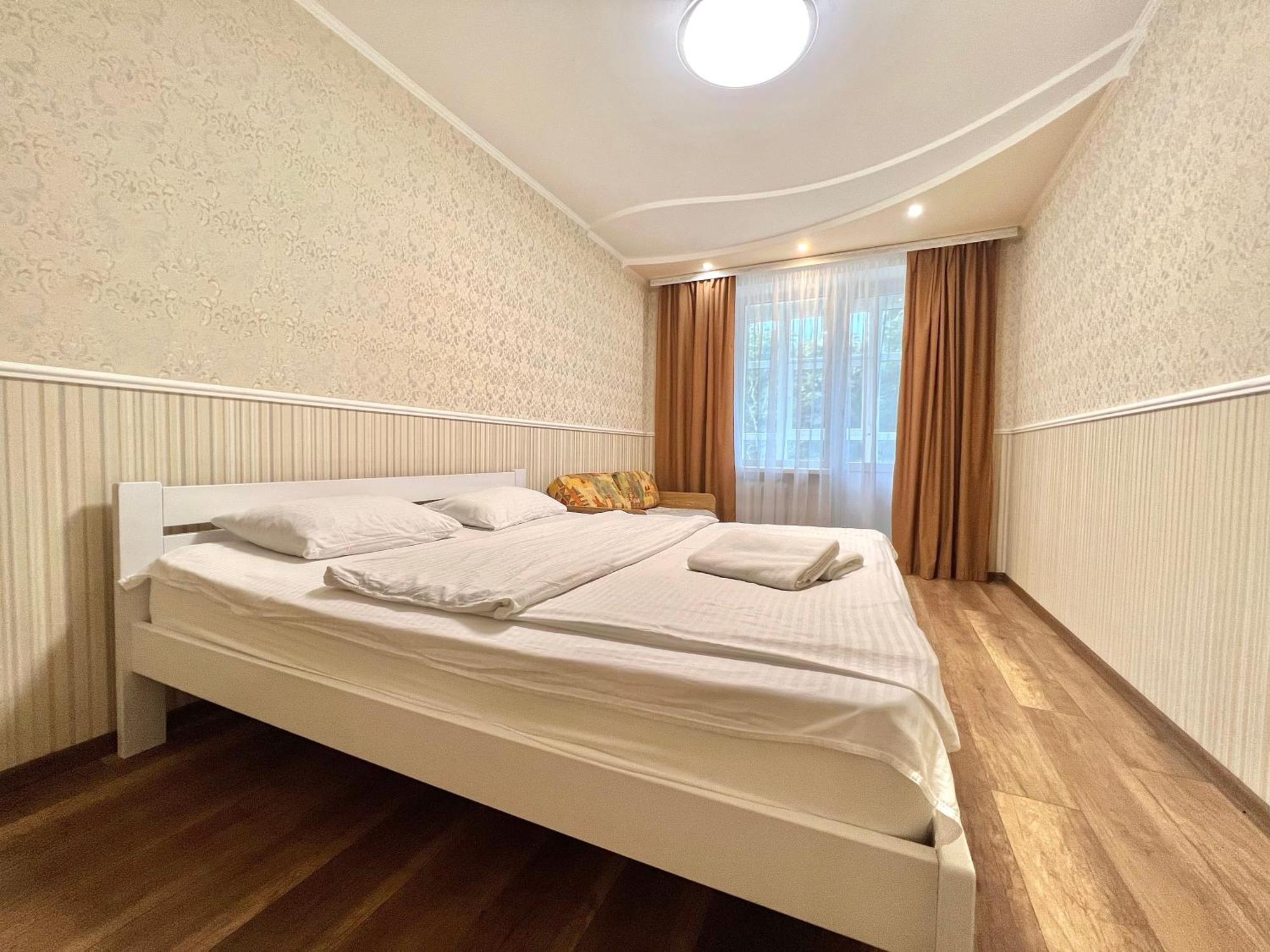 Apartpoltava 100 Квадратних Метрів Затишку В Серці Полтави, Корпусний Парк, Банківський Чек Εξωτερικό φωτογραφία