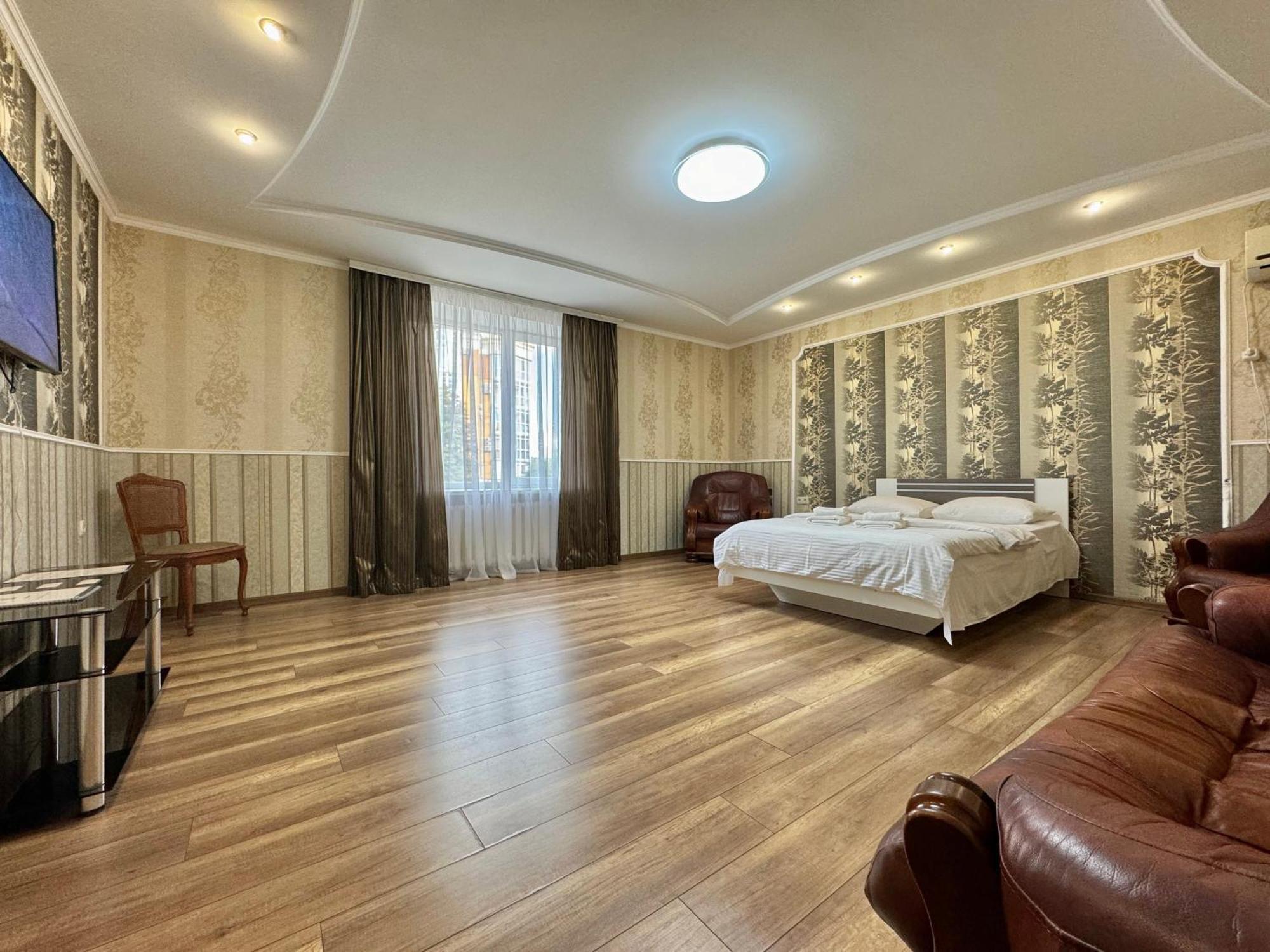 Apartpoltava 100 Квадратних Метрів Затишку В Серці Полтави, Корпусний Парк, Банківський Чек Εξωτερικό φωτογραφία