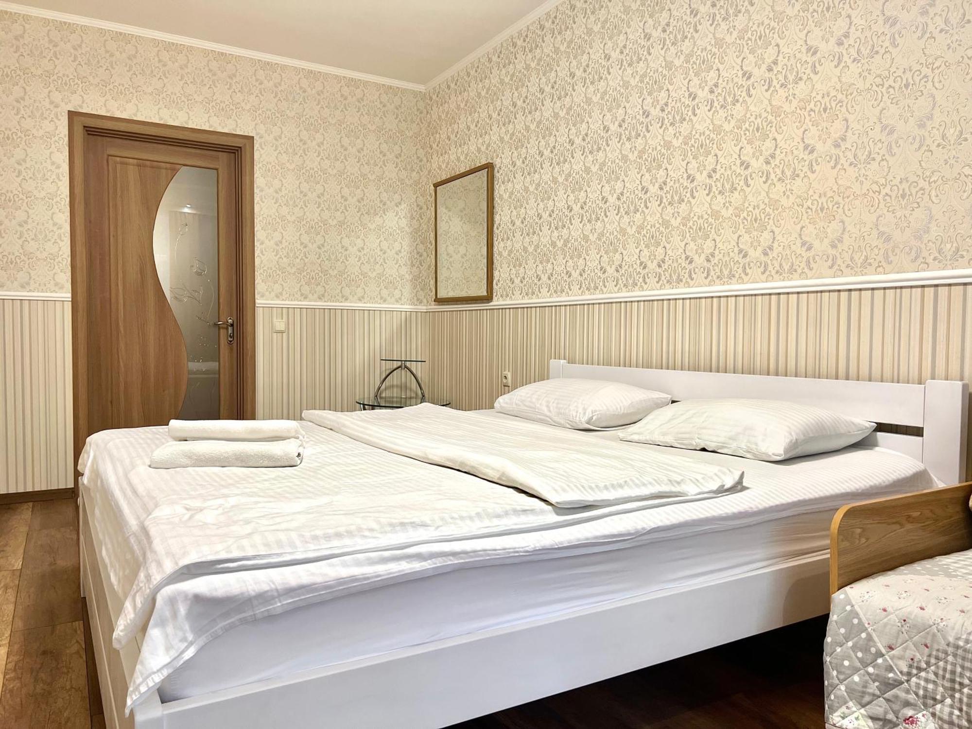 Apartpoltava 100 Квадратних Метрів Затишку В Серці Полтави, Корпусний Парк, Банківський Чек Εξωτερικό φωτογραφία